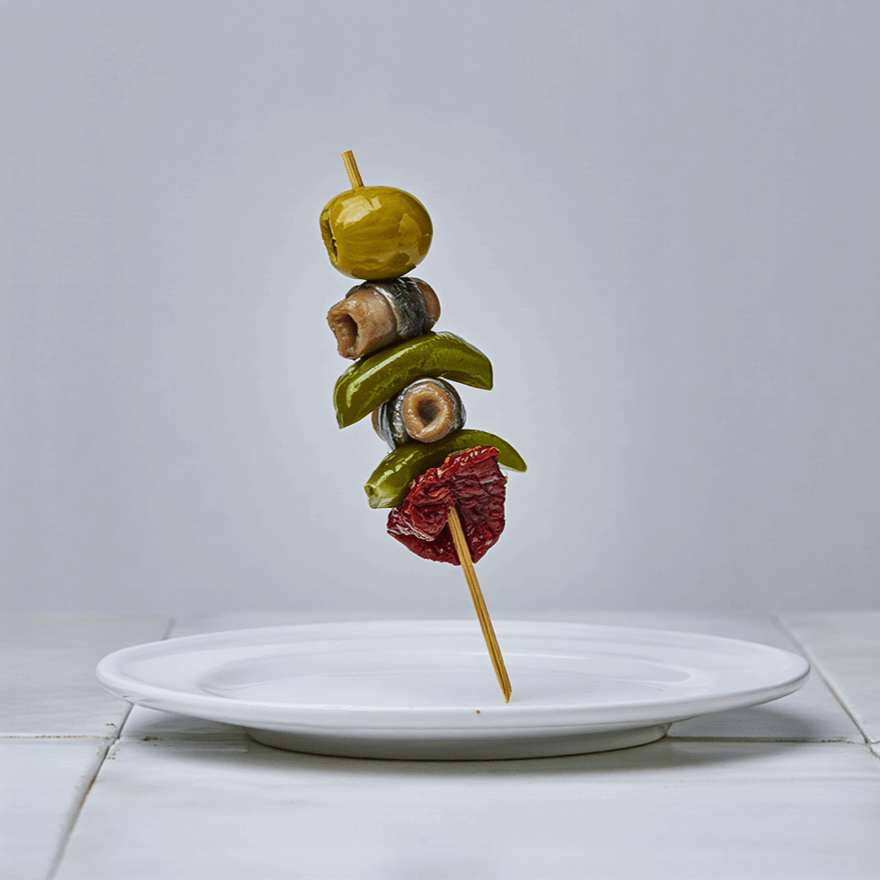 Gilda con anchoa, oliva, guindilla y tomate seco – Prepared Appetizers & Side Dishes | Bacalalo gourmet