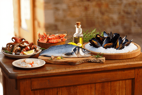 Bacalalo vs Pescaderías Coruñesas: Dos Modelos de Venta de Pescado Premium - Bacalalo