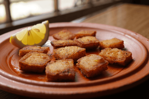 Bacalao frito: receta crujiente con harina, tiempos y aceite perfecto - Bacalalo