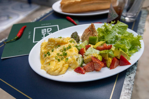 Endivias con anchoas y roquefort: aperitivo en 5 minutos - Bacalalo