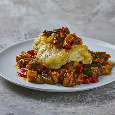 Morro de bacalao con sanfaina de verduras tradicionales – Prepared Meals & Entrées | Bacalalo gourmet