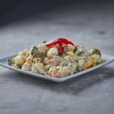 Ensaladilla rusa tradicional con atún, verduras y mayonesa – Prepared Appetizers & Side Dishes | Bacalalo gourmet