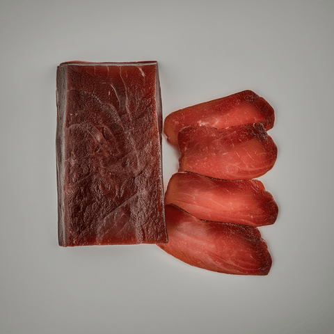 Mojama de Atún Entera Gourmet de Bacalalo, perfecto para recetas rápidas y nutritivas
