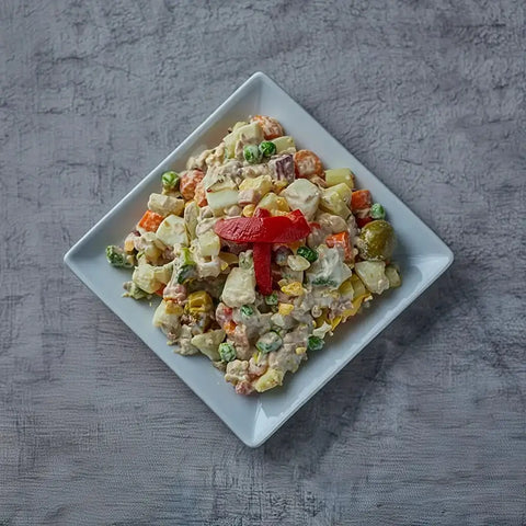 Ensaladilla rusa tradicional con atún, verduras y mayonesa – Prepared Appetizers & Side Dishes | Bacalalo gourmet